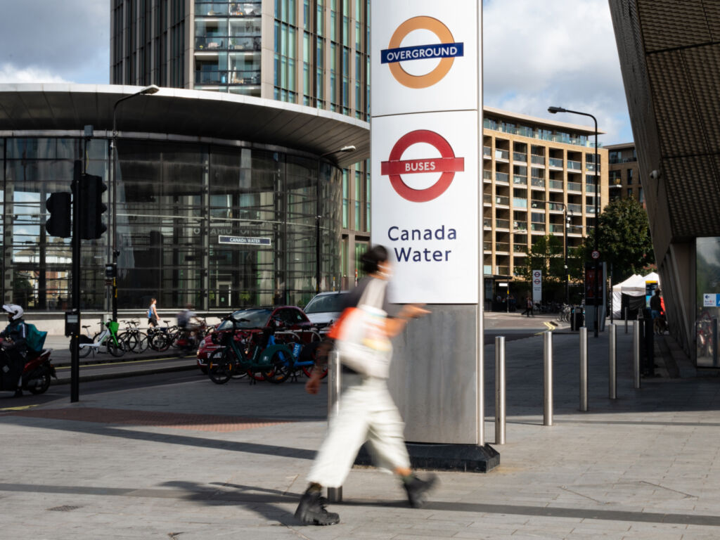 Canada Water Station entrance